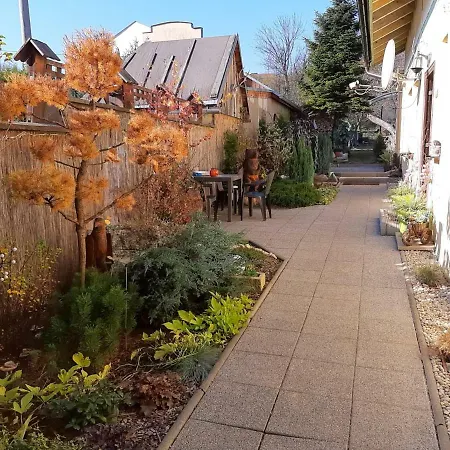 Dino Apartmán